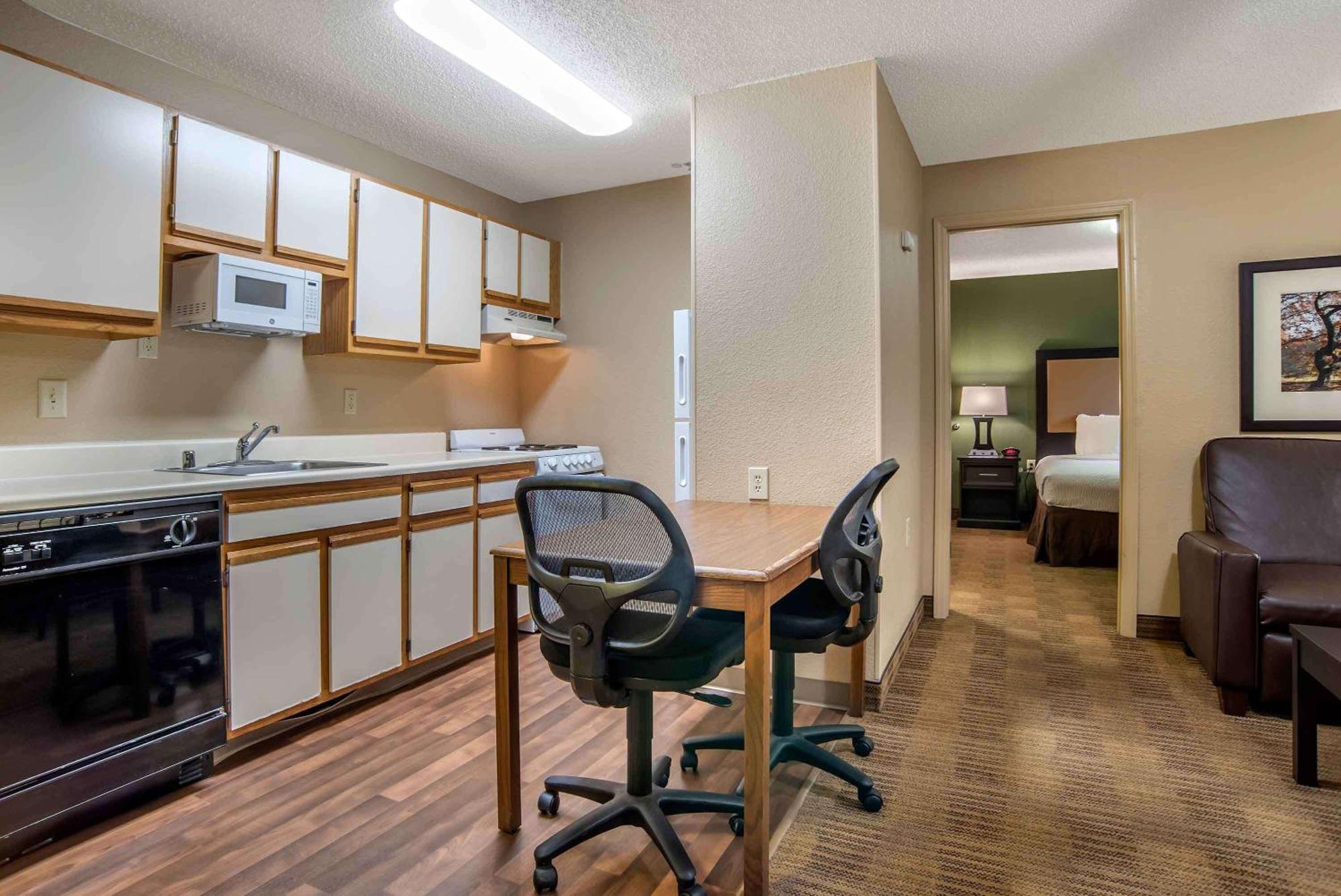 Extended Stay America Suites - Fort Wayne - North Buitenkant foto