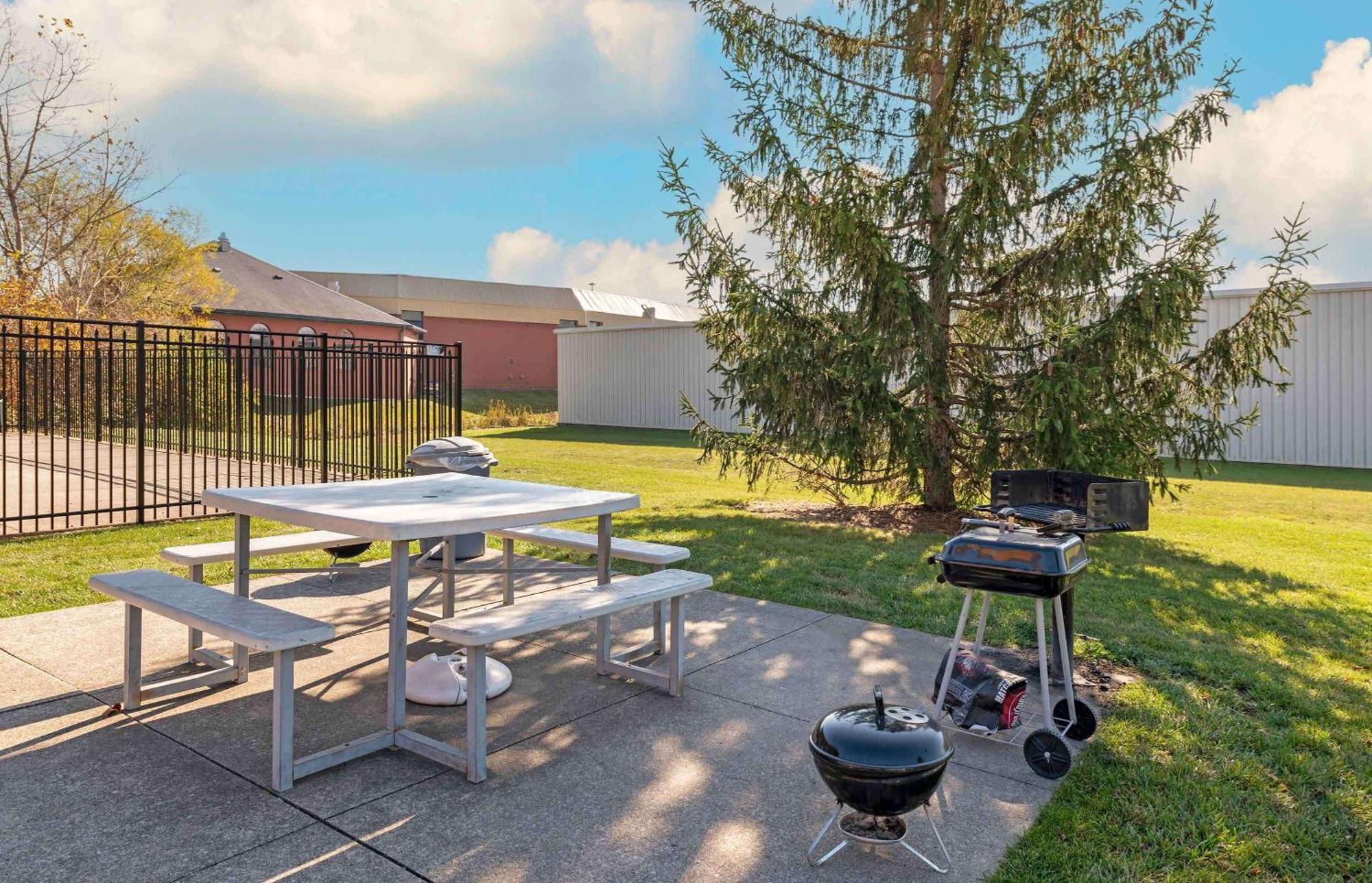 Extended Stay America Suites - Fort Wayne - North Buitenkant foto